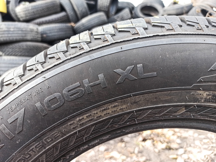 Auch Seitenwände von Lkw-Reifen sind oftmals „fachgerecht