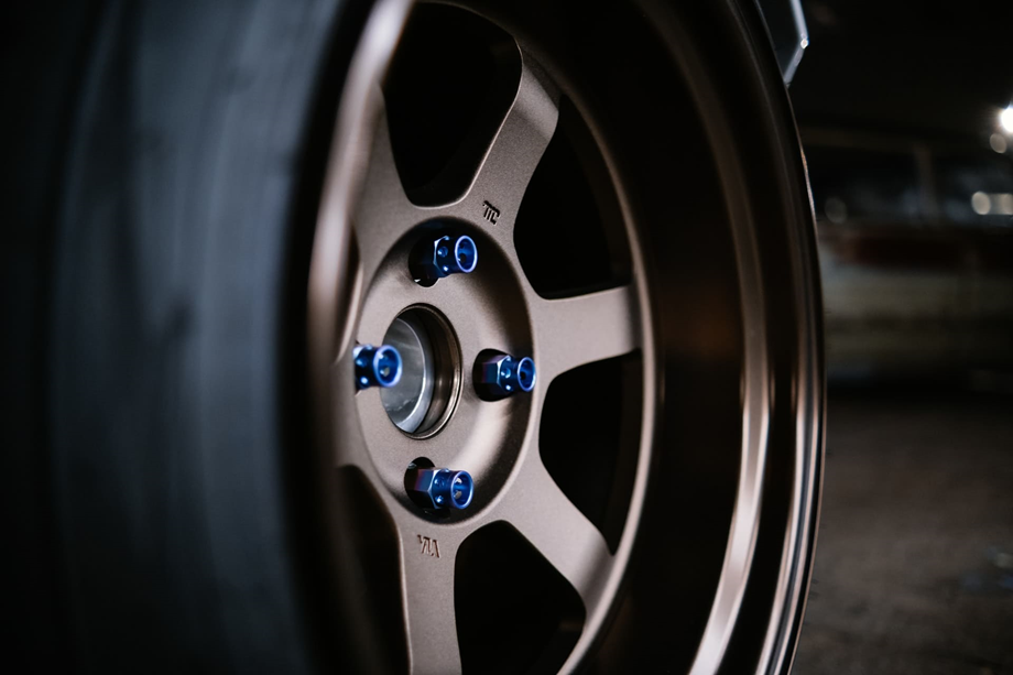 Fazit: Die Reifenhersteller empfehlen in der Regel, die besseren Reifen auf der Hinterachse des Fahrzeugs zu montieren